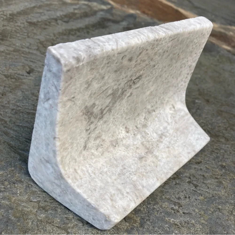 🌲 Travertine Soap Dish, Natural Stone. NWOT.